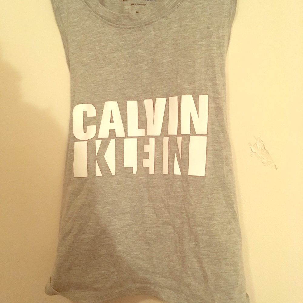 CALVIN KLEIN CROP TOP